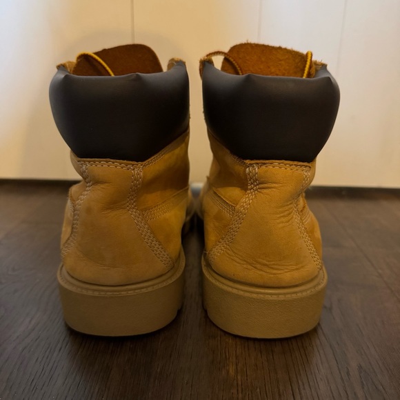 Youth Timberland Waterproof Boots - Picture 2 of 5
